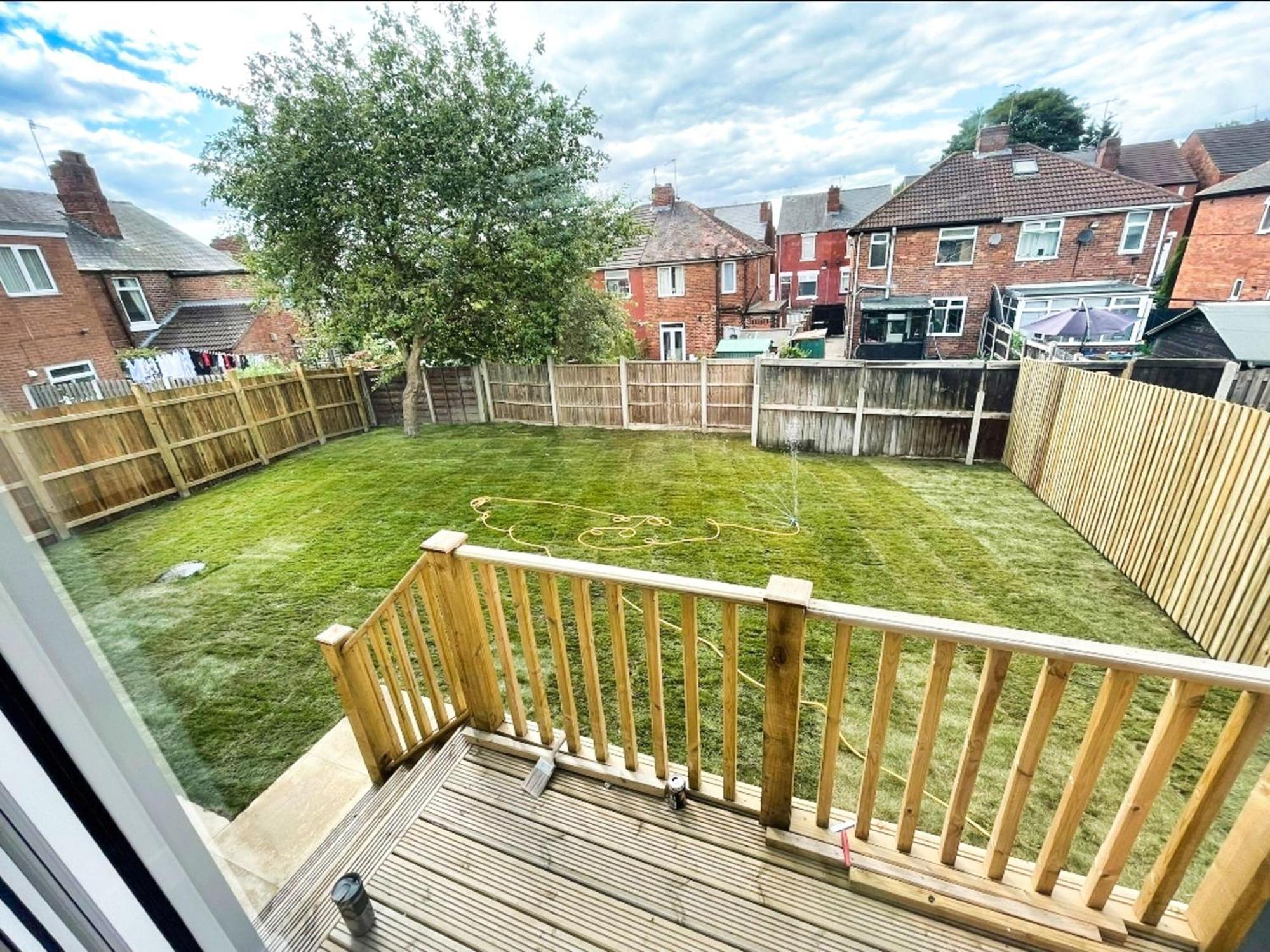 Rotherham - Rawmarsh - Great Customer Feedback - 2 Bed Bungalow - New Build - High End Furnishings - Wheel Chair Accessible - Large Enclosed Garden - Dog Friendly Экстерьер фото